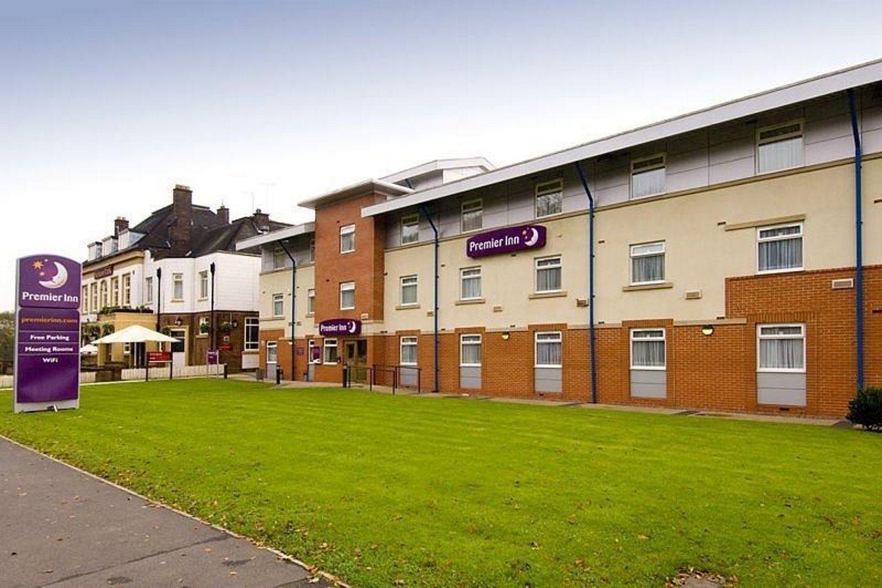 Premier Inn Manchester - Heaton Park 외부 사진